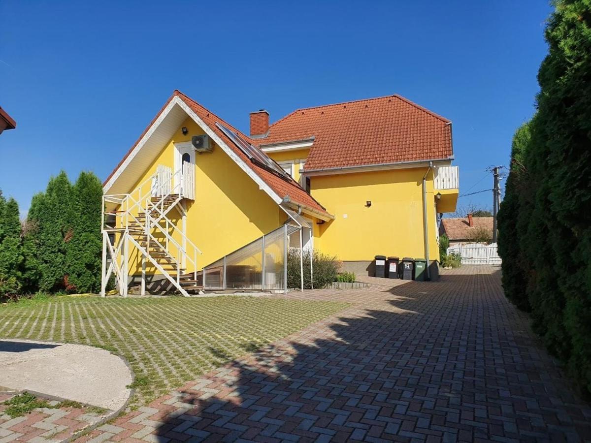 Arielle Panzio Hotel Zalaegerszeg Buitenkant foto