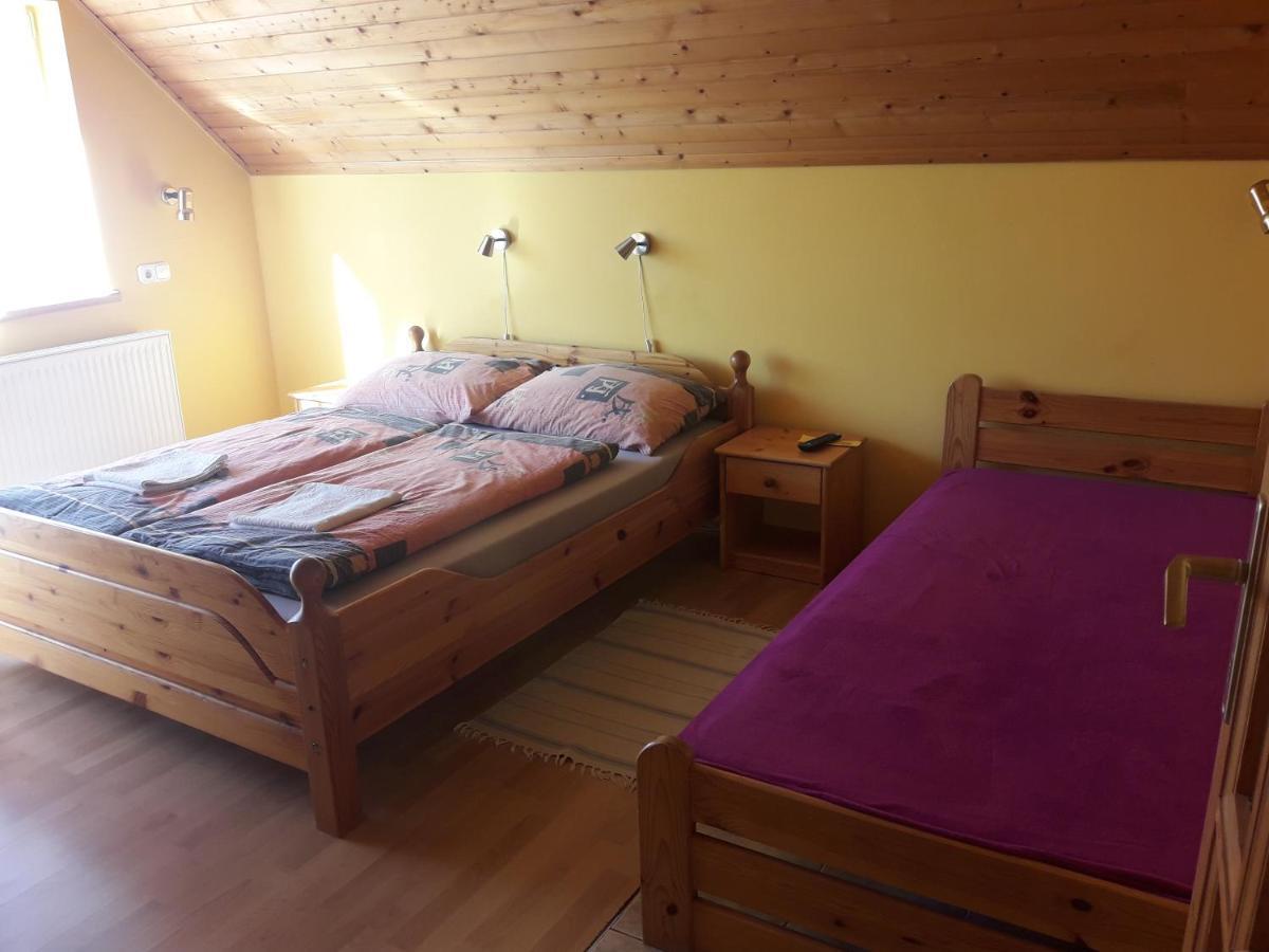 Arielle Panzio Hotel Zalaegerszeg Buitenkant foto